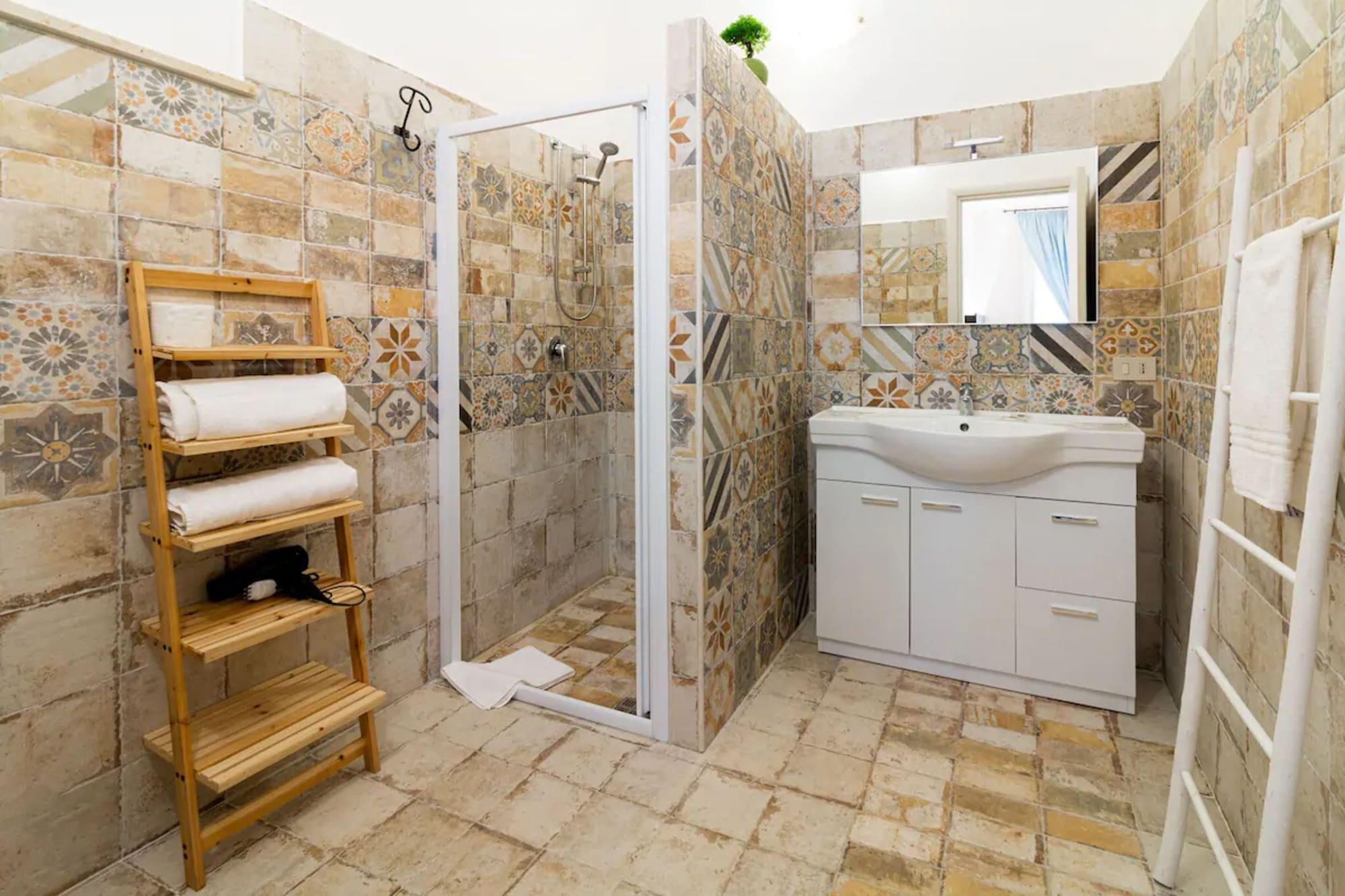 צ'יניזי Kunesias B&B מראה חיצוני תמונה