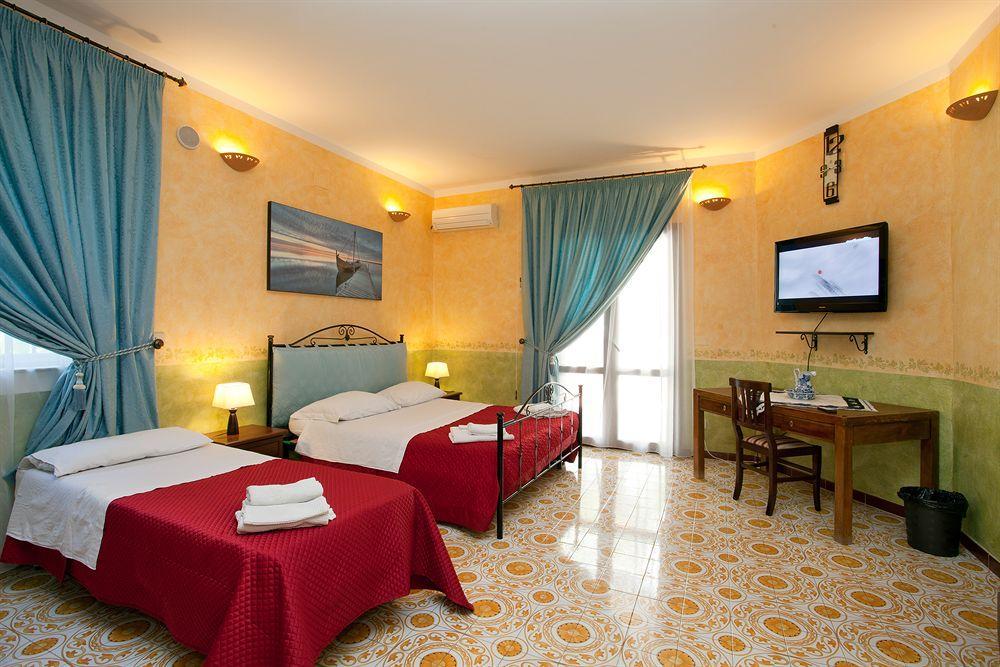 צ'יניזי Kunesias B&B מראה חיצוני תמונה