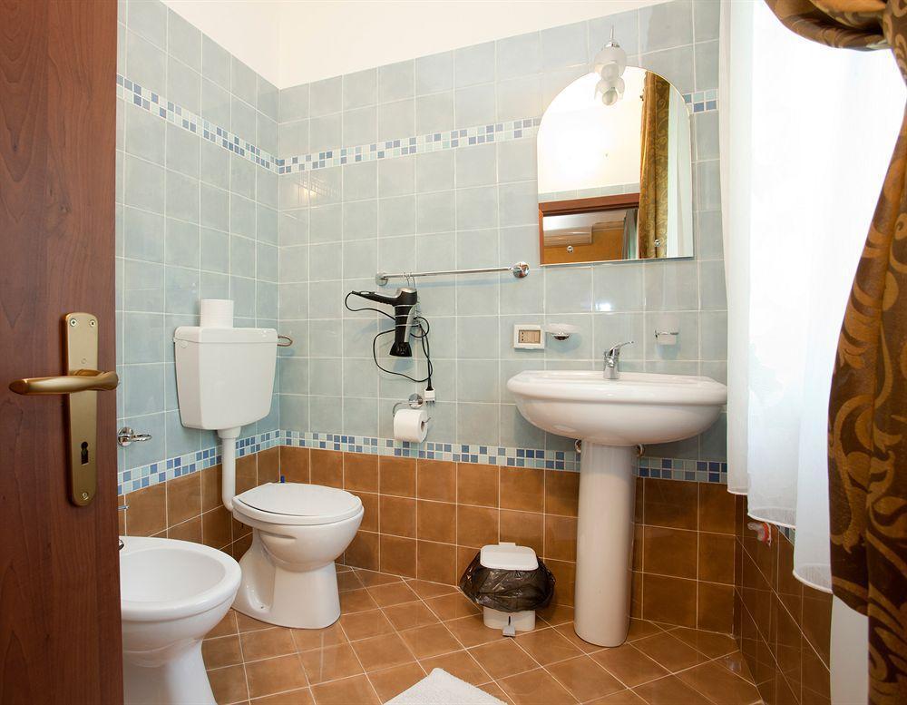 צ'יניזי Kunesias B&B מראה חיצוני תמונה
