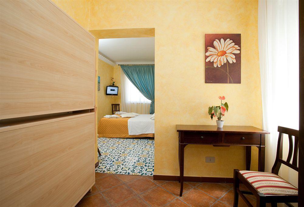 צ'יניזי Kunesias B&B מראה חיצוני תמונה
