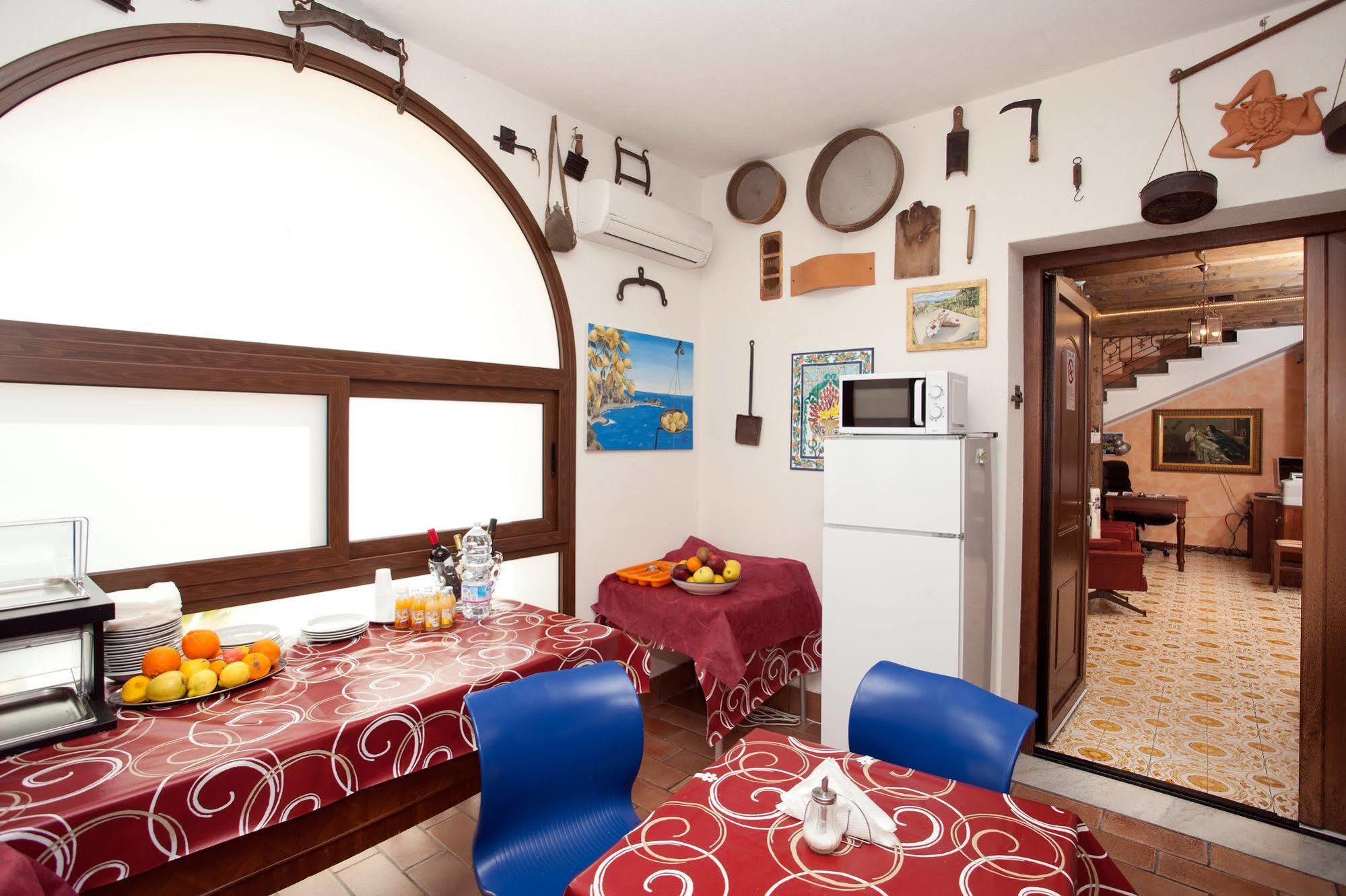צ'יניזי Kunesias B&B מראה חיצוני תמונה