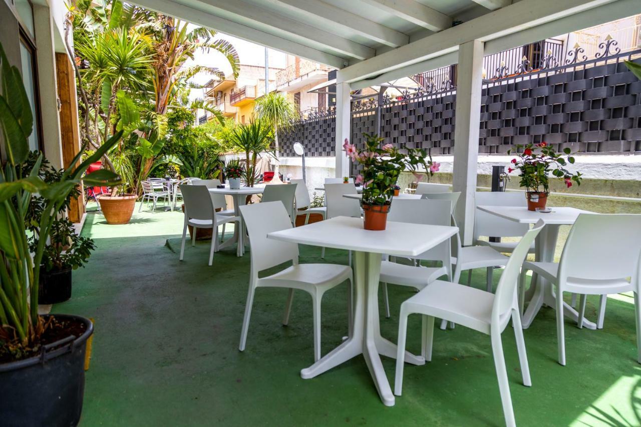 צ'יניזי Kunesias B&B מראה חיצוני תמונה